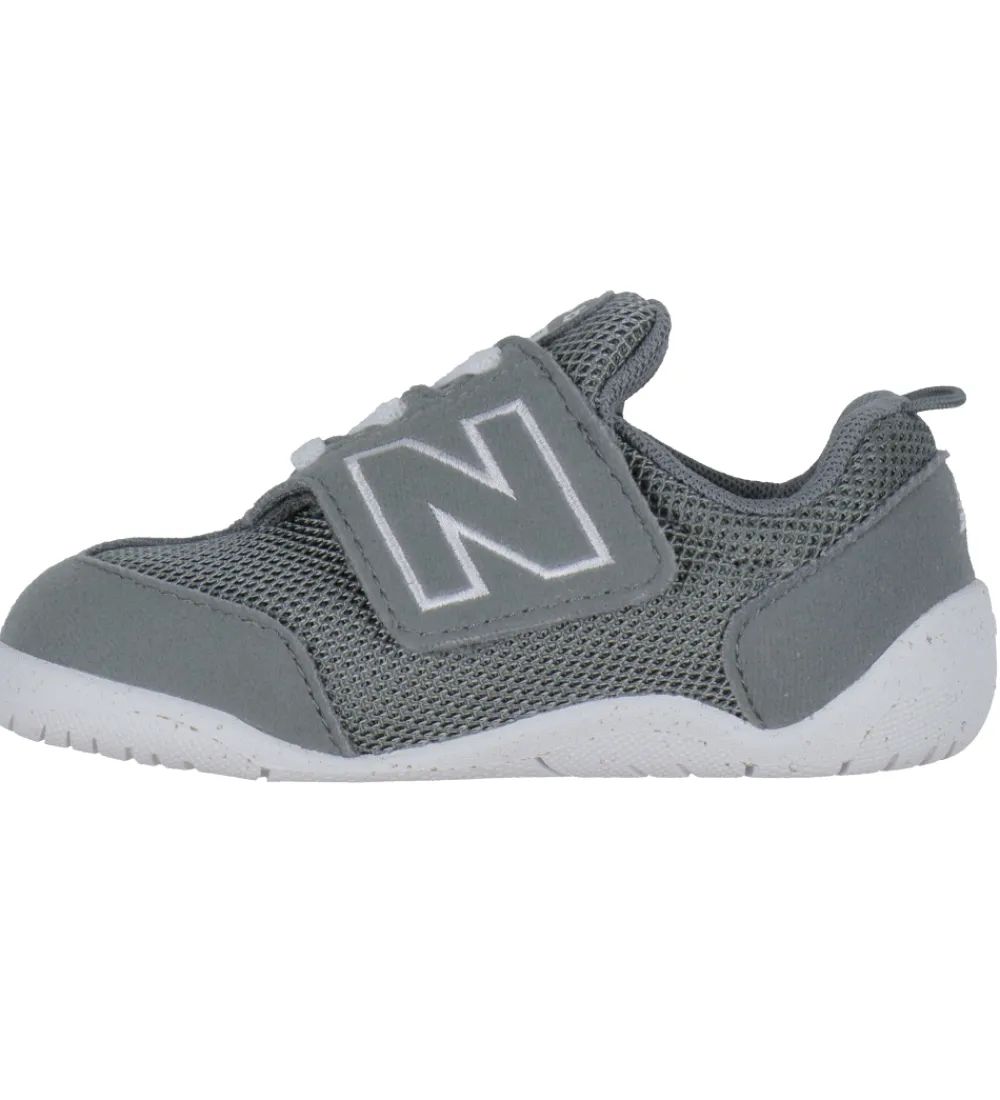 New Balance Begyndersko>Begyndersko - First - Harbor Gray/Hvid