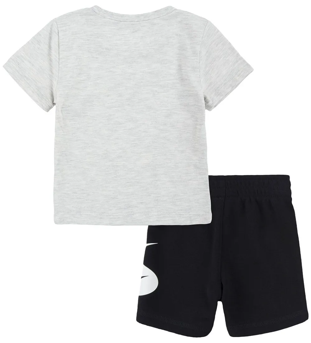 Nike Gymnastiktøj|Shortssæt - T-shirt/Shorts - Swoosh - Sort/Grå