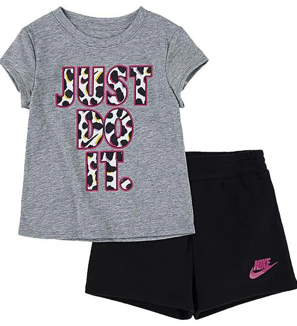 Nike Gymnastiktøj|Shortssæt - T-shirt/Shorts - On The Spot - Sort/Grå