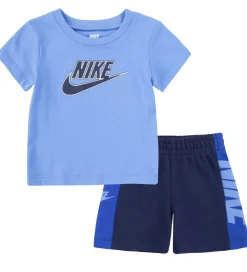 Nike Gymnastiktøj>Shortssæt - T-shirt/Shorts - Amplify - Midnight Navy