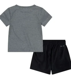 Nike Gymnastiktøj>Shortssæt - T-shirt/Shorts - My First Basket - Sort/Grå