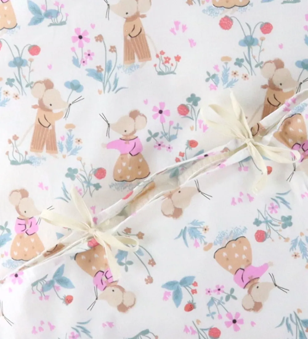 Nørgaard Madsens Sovetid|Sengetøj>Sengetøj - Junior - Natur m. Mus i Haven