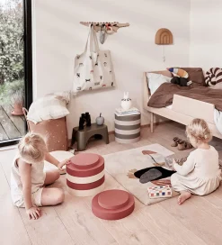 OYOY Tumledyr|Motorisk Legetøj|Skammel - Iro - Olive/Clay