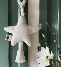 Pine Cone Musikuroer|Musikuro - Ellie - Cloud