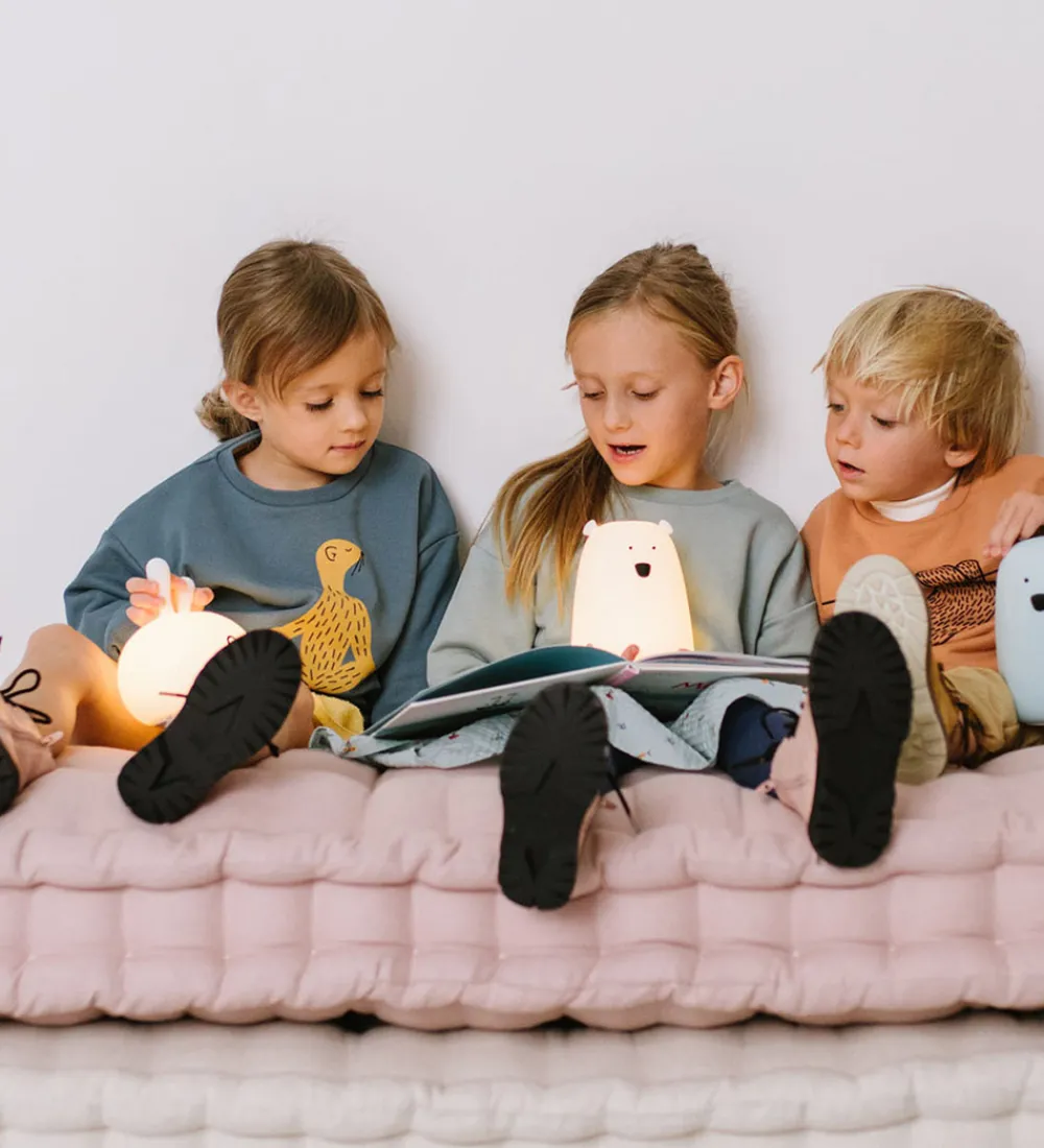 Rabbit & Friends Natlamper|Fritstående Lamper|Lampe - Kanin - Happy - 11,6x14,1 cm - Hvid