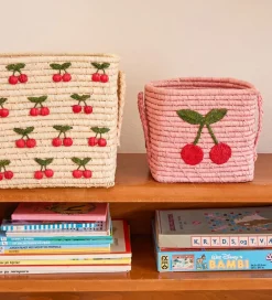 Rice Kurve|Opbevaring>Opbevaringskurv - Raffia/Søgræs - 20x20 cm - Pink/Kirsebær