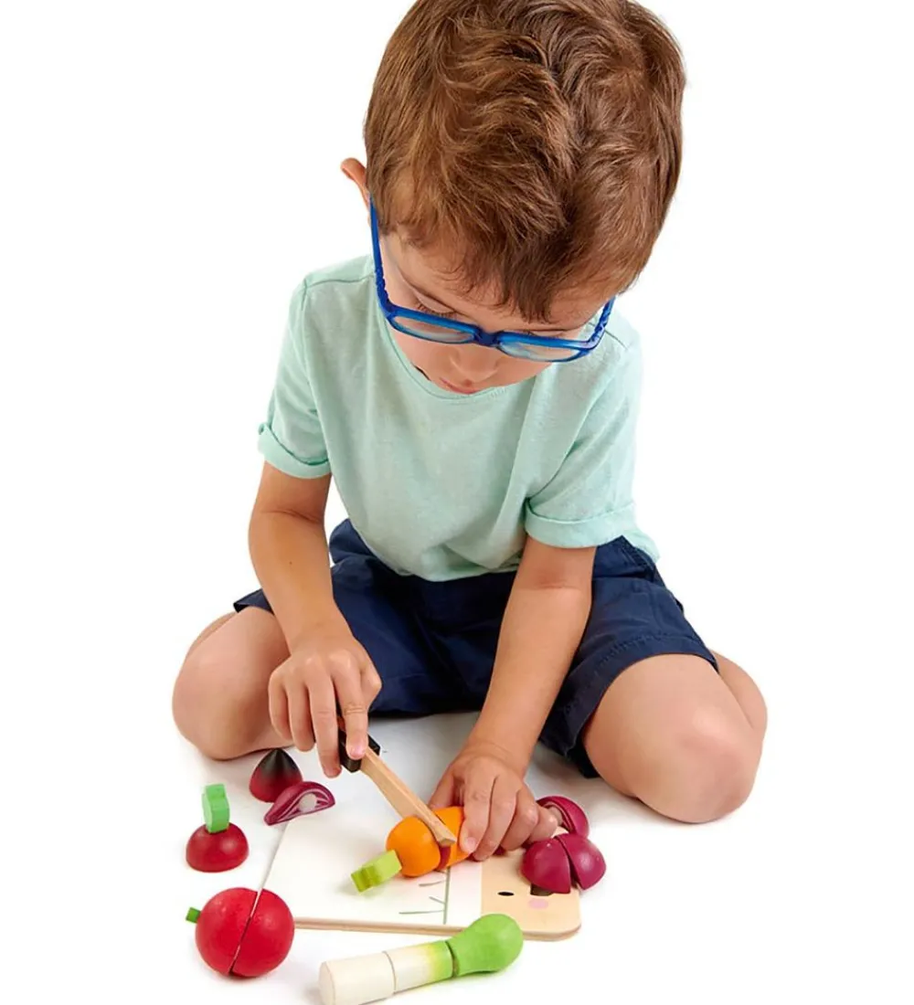 Tender Leaf Legemad>Trælegetøj - Skærebræt med Grøntsager