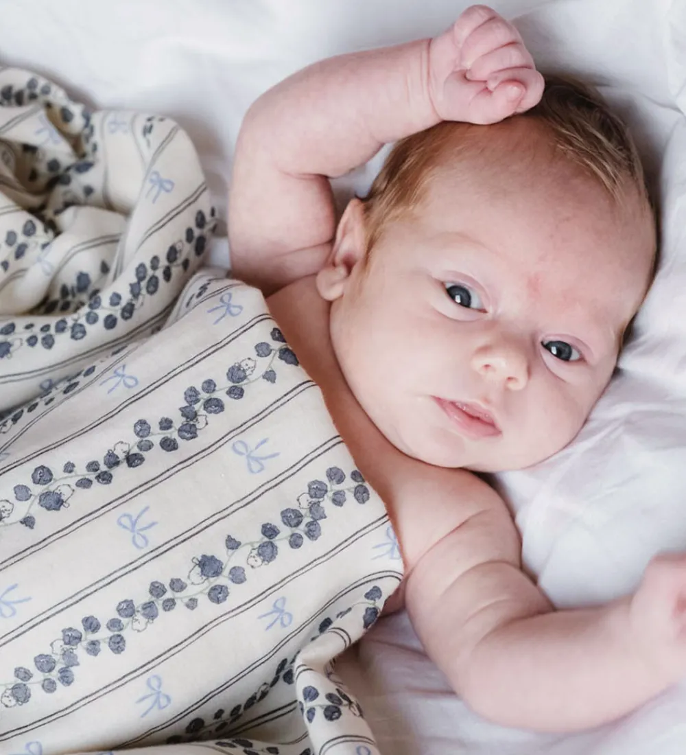 Thats Mine Stofbleer|Sovetid>That's Mine Babysvøb - 120x120 cm - Jana Svøb - Bell Flower