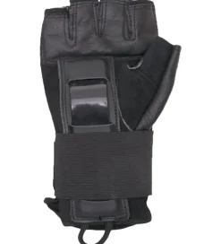 Triple Eight Beskyttelsesudstyr|Beskyttelsesudstyr><noscript><img width=