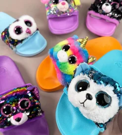 Ty Sandaler><noscript><img width=