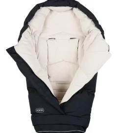 Voksi Køreposer></noscript>Kørepose - City North - 90/115 cm - Black/Cream