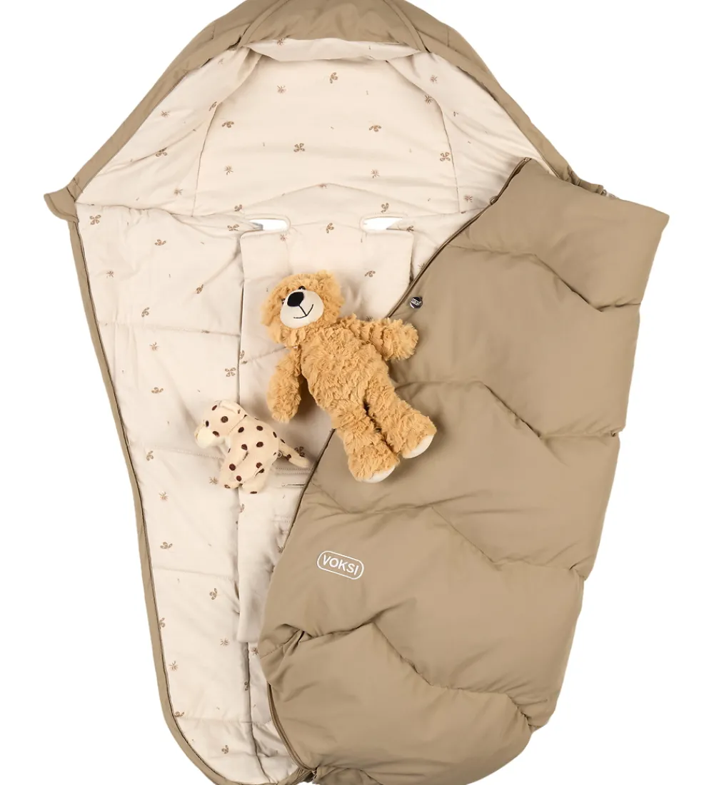 Voksi Sovetid|Køreposer|Kørepose - Explorer - 105 cm - Dark Sand Clover