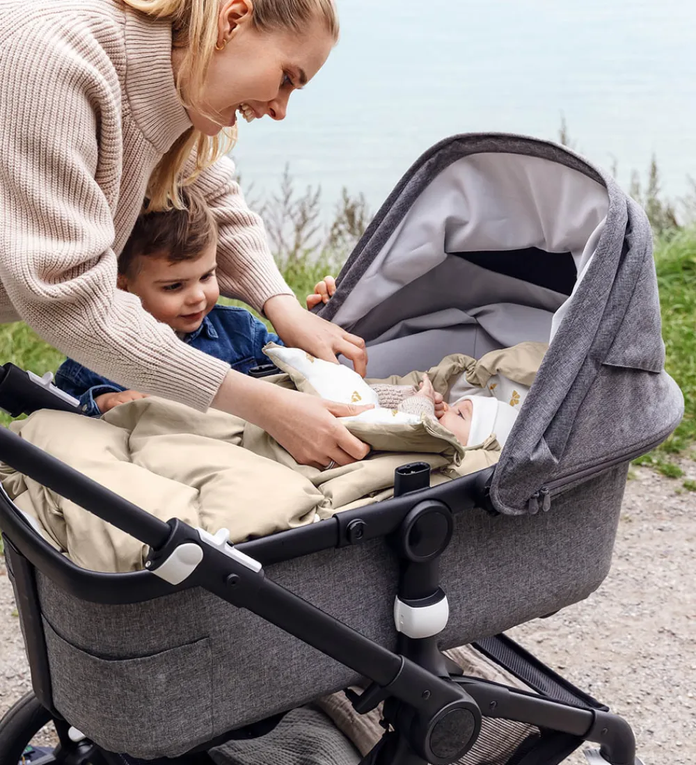 Voksi Køreposer>Kørepose - Explorer - 105 cm - Seashell Sand Wings